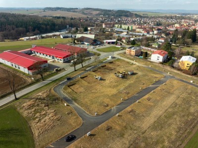 polna-rodinne-domy-na-hline-vystavba-01