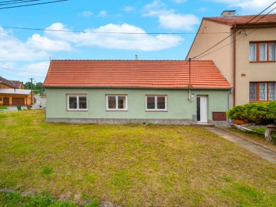 prodej-rodinny-dum-damborice-1