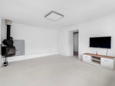 prodej-rodinny-dum-damborice-4